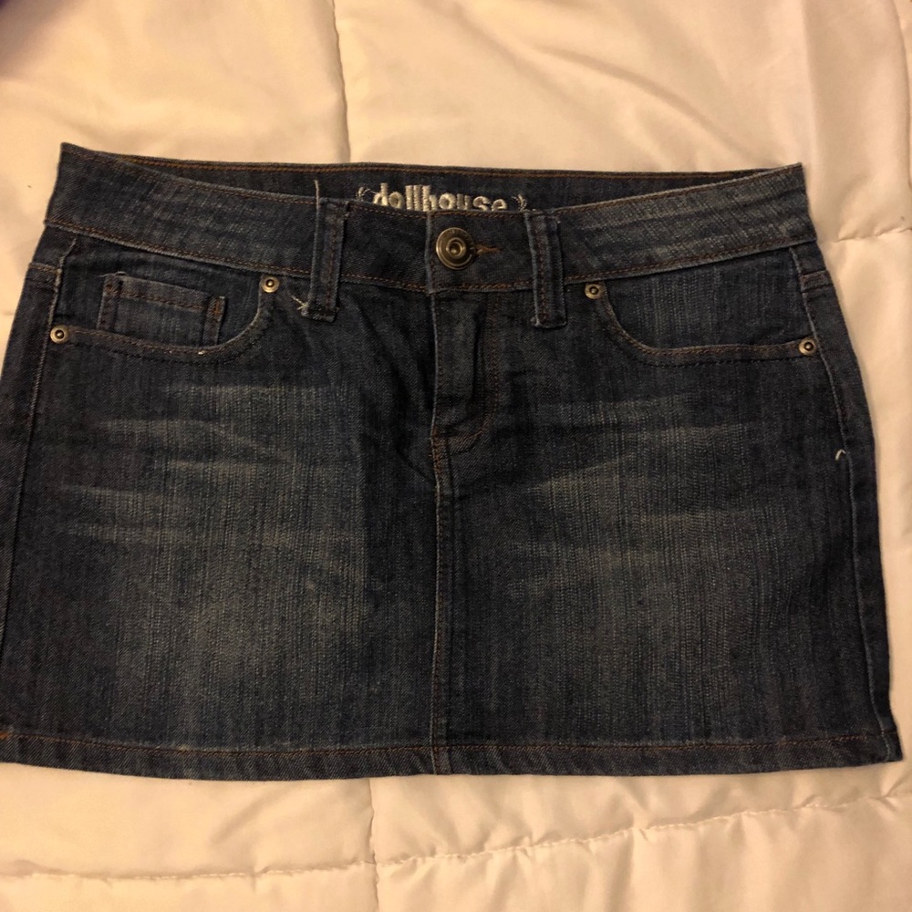 Dollhouse dark denim mini skirt size 7